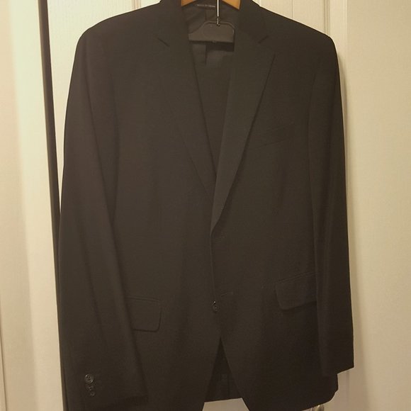 Complete suit for men. - Picture 1 of 1